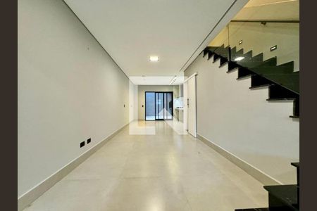 Foto 03 de casa à venda com 3 quartos, 113m² em Vila Gustavo, São Paulo