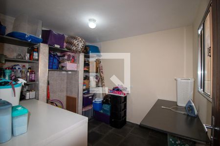 Quarto de Serviço de casa à venda com 3 quartos, 220m² em Vila Gomes, São Paulo