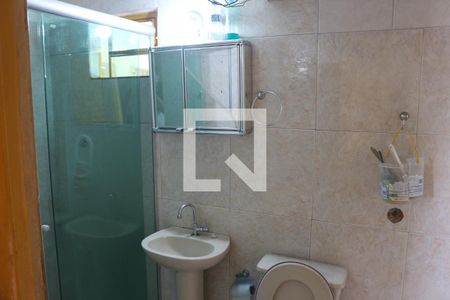 Banheiro 2 de casa à venda com 3 quartos, 360m² em Califórnia, Belo Horizonte