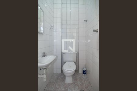 Banheiro de Serviço de apartamento à venda com 4 quartos, 134m² em Bela Vista, São Paulo