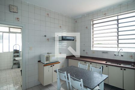 Cozinha de apartamento à venda com 4 quartos, 134m² em Bela Vista, São Paulo