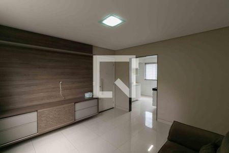 Sala de apartamento para alugar com 3 quartos, 80m² em Itapoã, Belo Horizonte