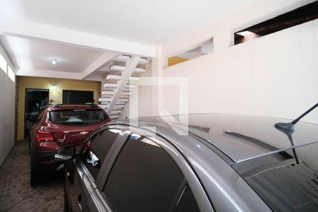 Garagem de casa à venda com 2 quartos, 170m² em Vila Guilhermina, São Paulo