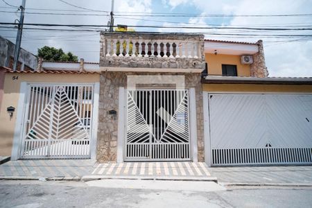 Fachada de casa à venda com 2 quartos, 170m² em Vila Guilhermina, São Paulo