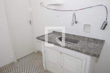 Cozinha de apartamento para alugar com 1 quarto, 45m² em Bom Retiro, São Paulo