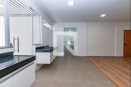 Cozinha de apartamento para alugar com 2 quartos, 90m² em Buritis, Belo Horizonte