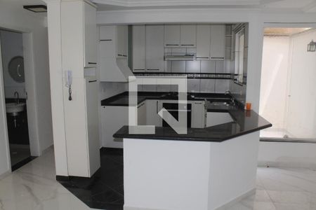 Cozinha de casa de condomínio à venda com 3 quartos, 200m² em Vila Mariza Mazzei, São Paulo