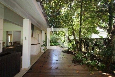 Casa para alugar com 4 quartos, 650m² em Super Quadra Morumbi, São Paulo