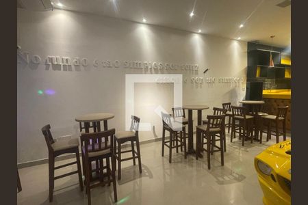 Casa à venda com 3 quartos, 300m² em Piratininga, Niterói