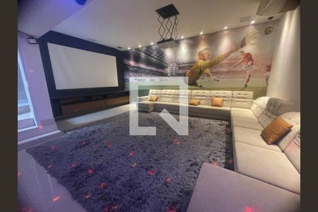 Casa à venda com 3 quartos, 300m² em Piratininga, Niterói