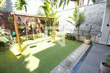 Casa à venda com 4 quartos, 141m² em Piratininga, Niterói