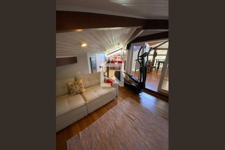 Casa à venda com 4 quartos, 237m² em Badu, Niterói