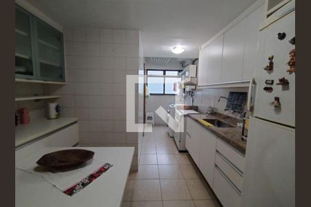 Apartamento à venda com 3 quartos, 130m² em São Domingos, Niterói