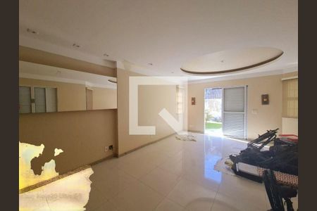 Casa à venda com 4 quartos, 210m² em São Francisco, Niterói