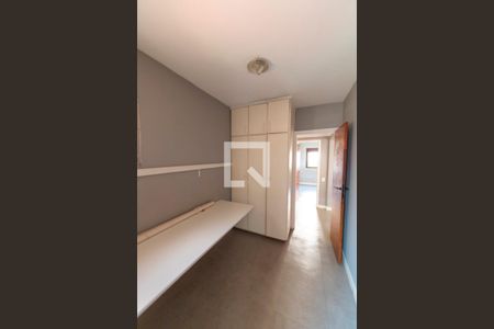 Quarto de Serviço de apartamento para alugar com 3 quartos, 130m² em Alphaville, Barueri