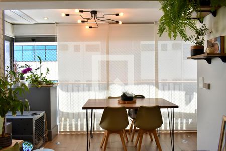 Sacada de apartamento à venda com 2 quartos, 58m² em Vila da Saúde, São Paulo