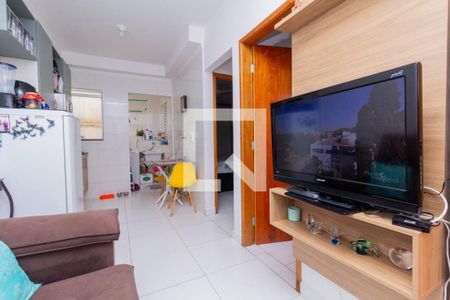 Sala e Cozinha de apartamento à venda com 2 quartos, 44m² em Vila Santa Isabel, São Paulo
