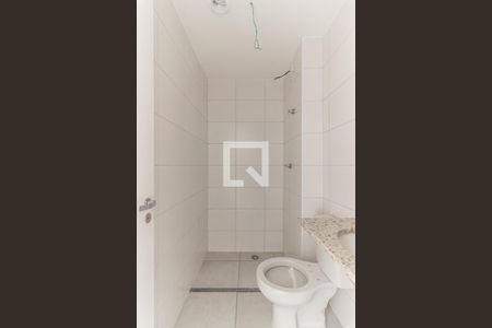 Banheiro de kitnet/studio à venda com 1 quarto, 20m² em Santa Ifigênia, São Paulo