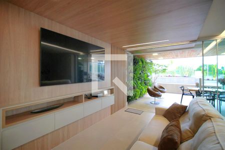 Sala de estar de apartamento à venda com 3 quartos, 233m² em Cidade Nova, Belo Horizonte