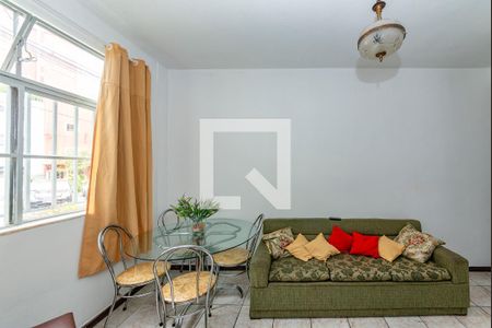 Sala de apartamento para alugar com 3 quartos, 64m² em Padre Eustáquio, Belo Horizonte