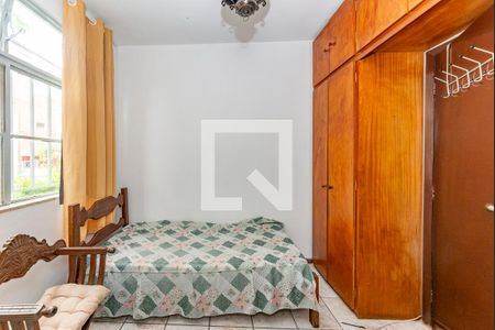 Quarto 2 de apartamento para alugar com 3 quartos, 64m² em Padre Eustáquio, Belo Horizonte