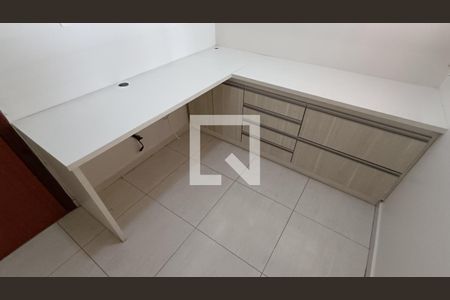 Escritório de casa de condomínio para alugar com 3 quartos, 170m² em Jardim Ibiti do Paco, Sorocaba