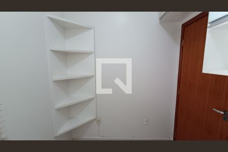 Escritório de casa de condomínio para alugar com 3 quartos, 170m² em Jardim Ibiti do Paco, Sorocaba