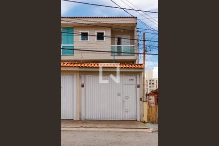 Fachada de casa à venda com 3 quartos, 220m² em Vila Gustavo, São Paulo