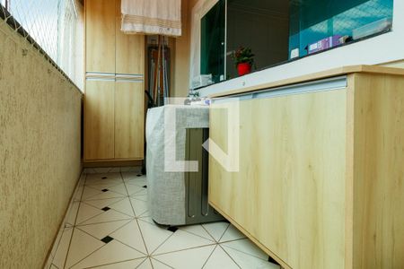 Área de Serviço de casa à venda com 3 quartos, 220m² em Vila Gustavo, São Paulo