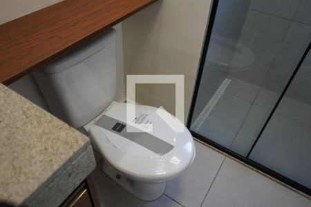 Banheiro de apartamento para alugar com 1 quarto, 40m² em Brás, São Paulo
