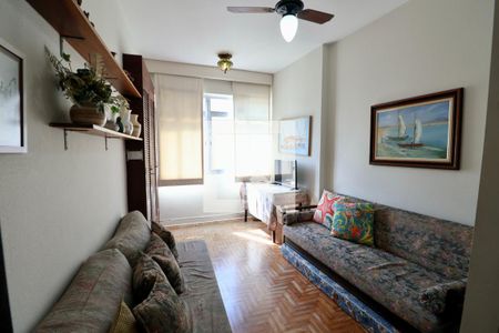 Sala de apartamento para alugar com 1 quarto, 43m² em Barra Funda, Guarujá