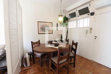Sala de apartamento para alugar com 1 quarto, 43m² em Barra Funda, Guarujá
