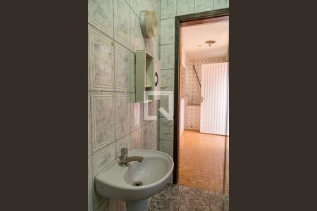 Banheiro de casa à venda com 3 quartos, 189m² em Vila Campestre, São Paulo
