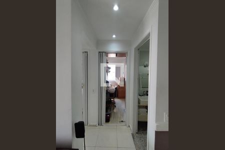 Corredor de apartamento à venda com 3 quartos, 70m² em Vila Brasilio Machado, São Paulo