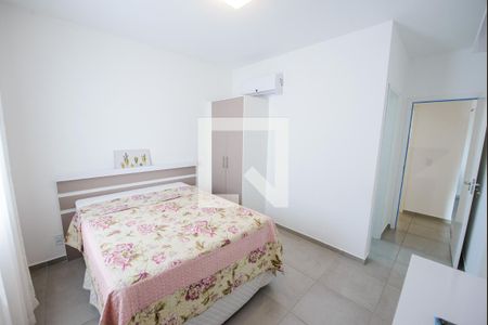 Suíte de apartamento para alugar com 2 quartos, 75m² em Vila São José, Taubaté