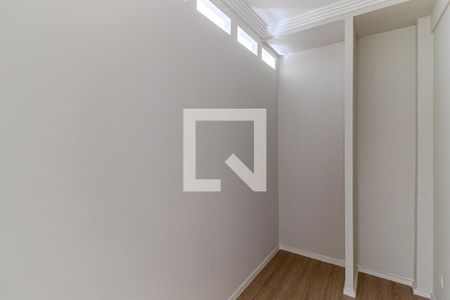 Quarto 1 de apartamento para alugar com 2 quartos, 52m² em Santa Ifigênia, São Paulo