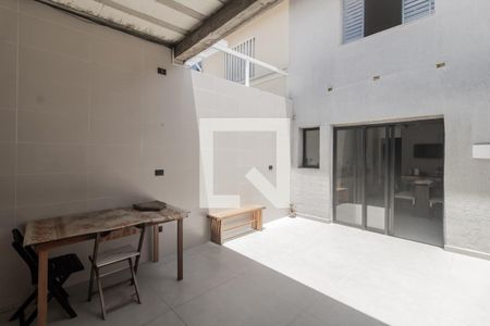 Churrasqueira de casa à venda com 3 quartos, 107m² em Vila Mesquita, São Paulo