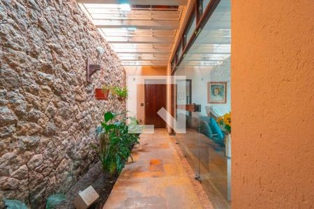 Casa à venda com 5 quartos, 350m² em São Francisco, Niterói