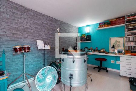 Casa à venda com 5 quartos, 350m² em São Francisco, Niterói