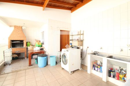 Área de Serviço de casa à venda com 4 quartos, 315m² em Parque Peruche, São Paulo