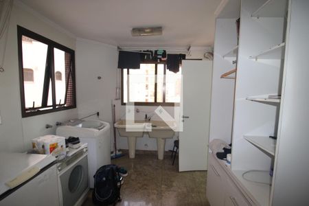Área de Serviço de apartamento para alugar com 4 quartos, 355m² em Santana, São Paulo