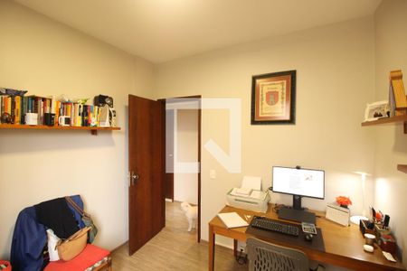 Quarto 1 de apartamento à venda com 3 quartos, 133m² em Serra, Belo Horizonte