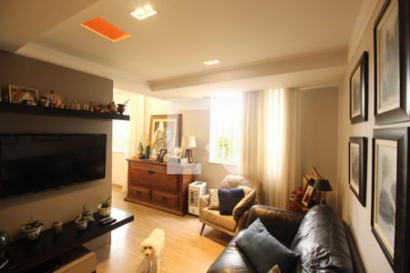 Sala de apartamento à venda com 3 quartos, 133m² em Serra, Belo Horizonte