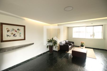 Hall social de apartamento à venda com 3 quartos, 133m² em Serra, Belo Horizonte