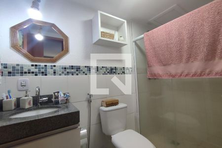 Banheiro de apartamento à venda com 2 quartos, 52m² em Taquara, Rio de Janeiro
