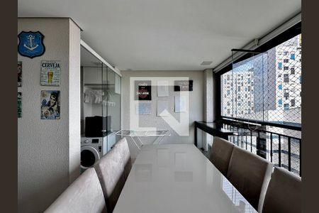 Varanda de apartamento à venda com 2 quartos, 68m² em Santo Amaro, São Paulo