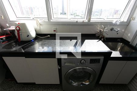 Área de Serviço de apartamento para alugar com 3 quartos, 173m² em Vila Gomes Cardim, São Paulo