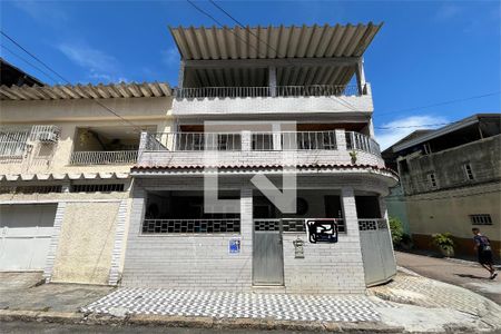 Fachada de casa à venda com 3 quartos, 260m² em Portuguesa, Rio de Janeiro
