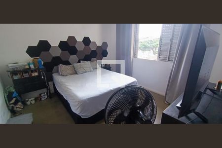 Suíte de casa à venda com 4 quartos, 400m² em Jardim Colombo, São Paulo