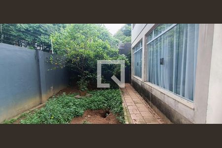 Jardim de casa à venda com 4 quartos, 400m² em Jardim Colombo, São Paulo